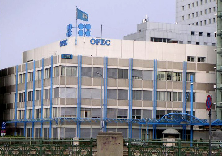 La decisione OPEC aggrava la crisi energetica