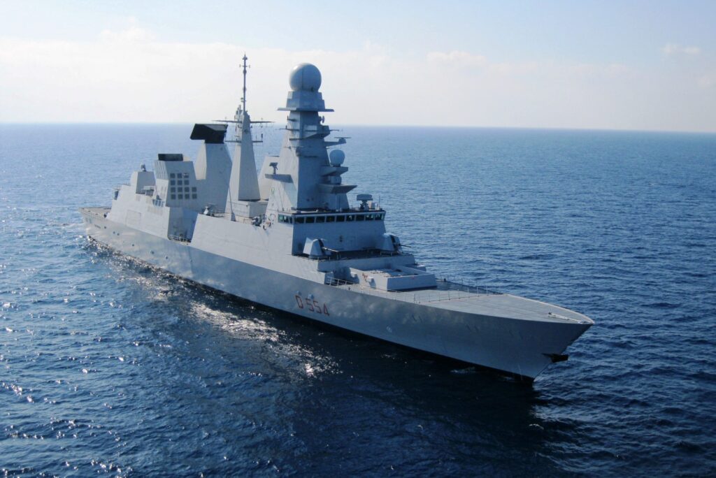 NAVE DELLA MARINA MILITARE ABBATTE DRONE NEL MAR ROSSO